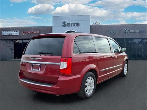 2012 Chrysler Town & Country Touring