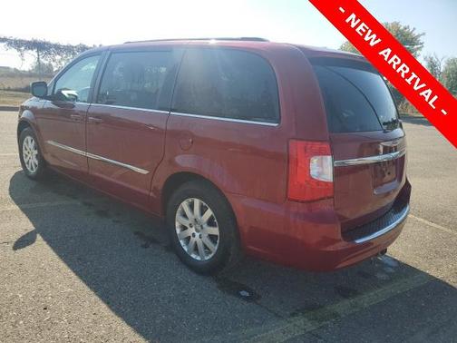2012 Chrysler Town & Country Touring