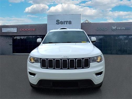 2019 Jeep Grand Cherokee Laredo