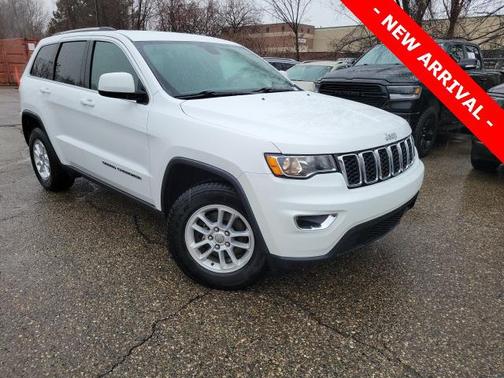 2019 Jeep Grand Cherokee Laredo