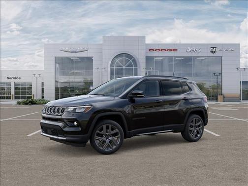 Diamond Black Crystal Pearlcoat 2026 Jeep Compass Limited