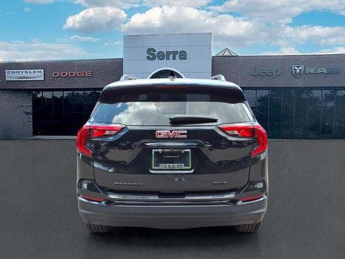 Ebony Twilight Metallic 2021 GMC Terrain SLT