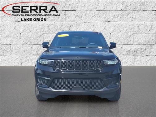 2024 Jeep Grand Cherokee Altitude