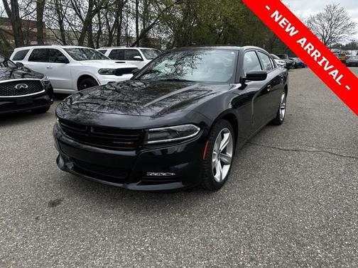 2018 Dodge Charger SXT Plus