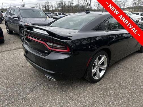 2018 Dodge Charger SXT Plus