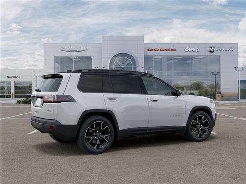 Bright White Clearcoat 2026 Jeep Cherokee Overland