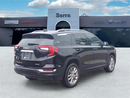2022 GMC Terrain SLT
