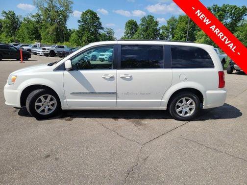 Stone White Clearcoat 2012 Chrysler Town & Country Touring