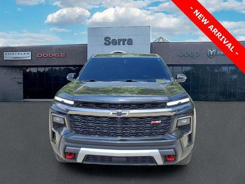 Mosaic Black Metallic 2024 Chevrolet Traverse AWD Z71