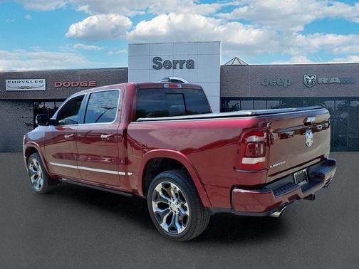 Delmonico Red Pearlcoat 2022 RAM 1500 Limited