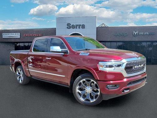 Delmonico Red Pearlcoat 2022 RAM 1500 Limited