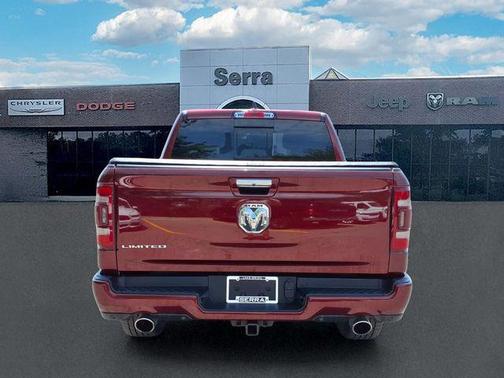Delmonico Red Pearlcoat 2022 RAM 1500 Limited