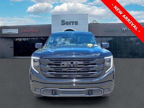 Onyx Black 2023 GMC Sierra 1500 Pro