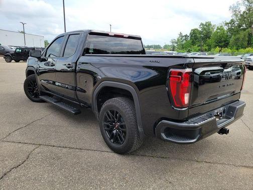 Onyx Black 2023 GMC Sierra 1500 Pro