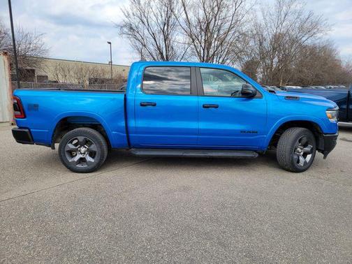 Hydro Blue Pearlcoat 2023 RAM 1500 Big Horn/Lone Star