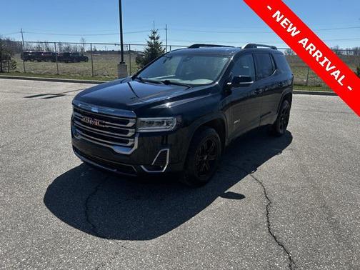 2023 GMC Acadia AWD AT4