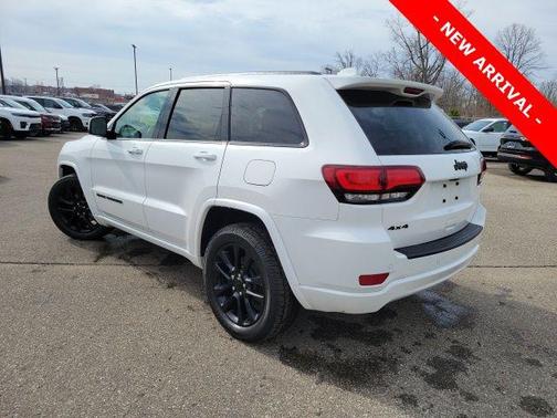 2021 Jeep Grand Cherokee Laredo