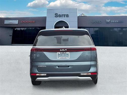 2023 Kia Carnival EX