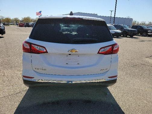 White 2020 Chevrolet Equinox 1LT