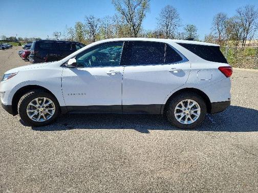 White 2020 Chevrolet Equinox 1LT