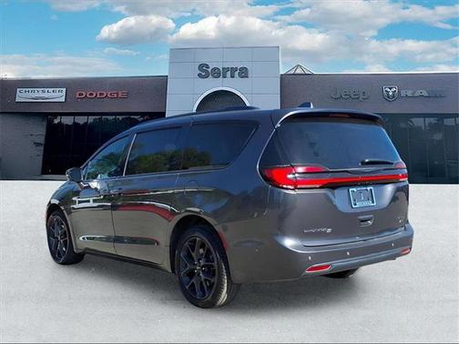 2022 Chrysler Pacifica Limited