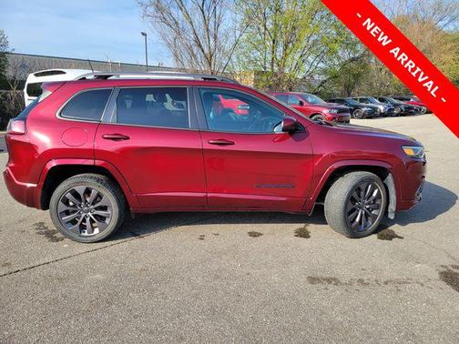 Velvet Red Pearlcoat 2020 Jeep Cherokee Limited
