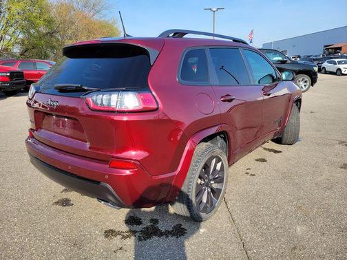 Velvet Red Pearlcoat 2020 Jeep Cherokee Limited