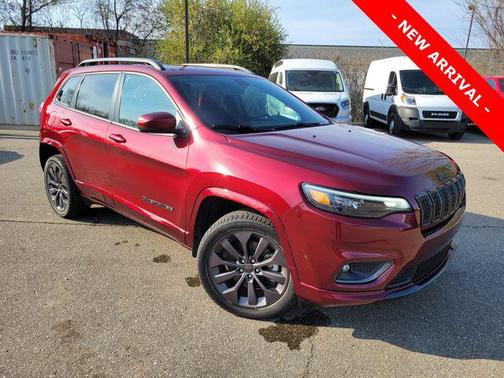 Velvet Red Pearlcoat 2020 Jeep Cherokee Limited