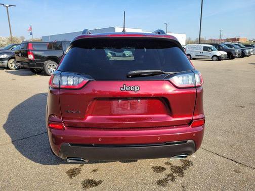 Velvet Red Pearlcoat 2020 Jeep Cherokee Limited