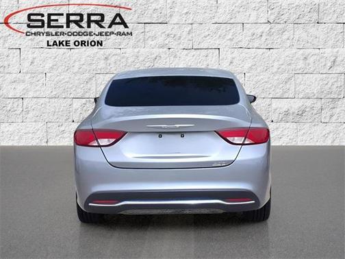 2015 Chrysler 200 Limited