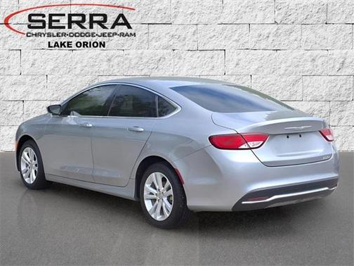 2015 Chrysler 200 Limited