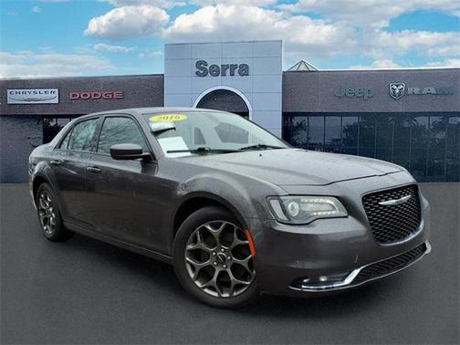 2016 Chrysler 300 S