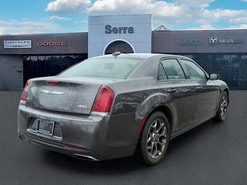 2016 Chrysler 300 S