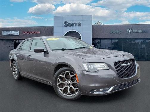 2016 Chrysler 300 S