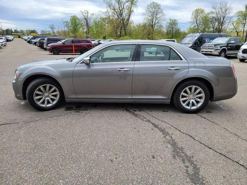 Tungsten Metallic Clearcoat 2011 Chrysler 300 Limited