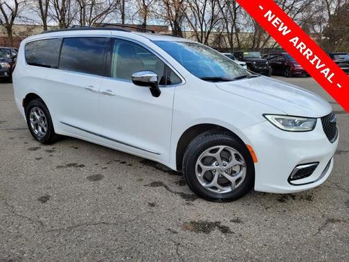 2023 Chrysler Pacifica Limited