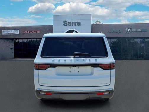 Bright White Clearcoat 2022 Jeep Wagoneer Series II 4x4