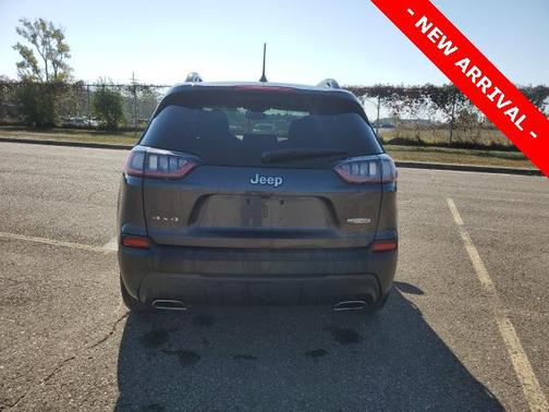 2022 Jeep Cherokee Latitude Lux