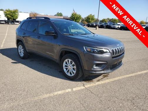 2022 Jeep Cherokee Latitude Lux