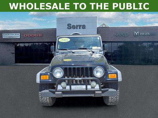 Black Clearcoat 2005 Jeep Wrangler X