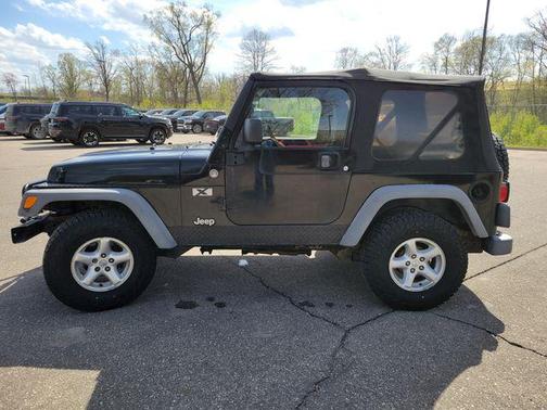 Black Clearcoat 2005 Jeep Wrangler X