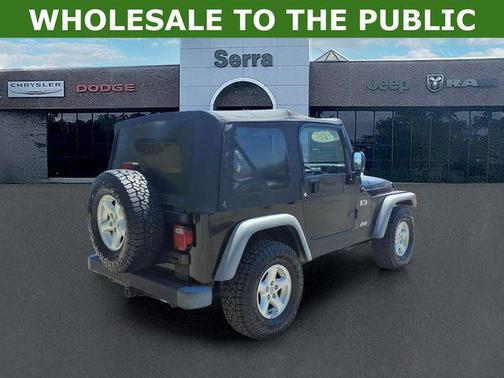 Black Clearcoat 2005 Jeep Wrangler X