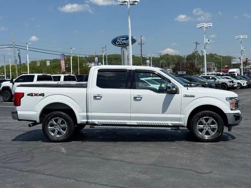 Oxford White 2019 Ford F-150 Lariat