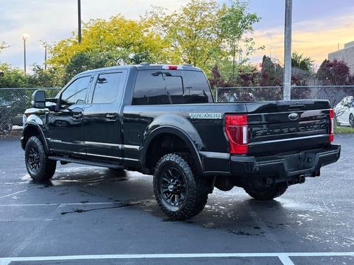 Black Metallic 2021 Ford F-350 Lariat Super Duty