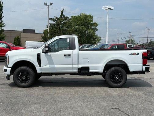 2025 Ford F-350