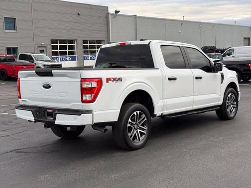 Oxford White 2023 Ford F-150 XL