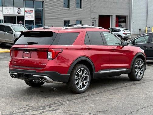 2025 Ford Explorer Platinum