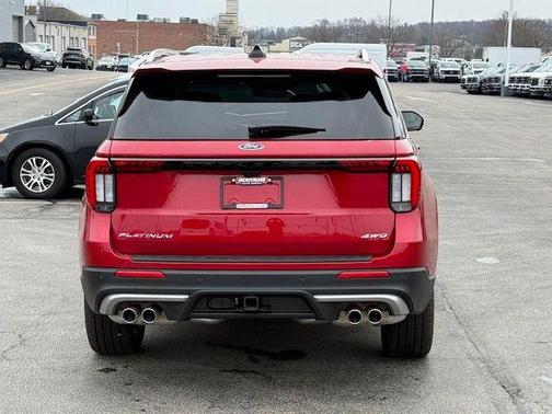 2025 Ford Explorer Platinum