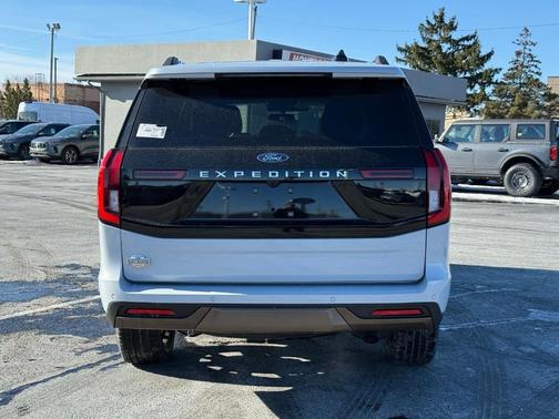 2026 Ford Expedition King Ranch