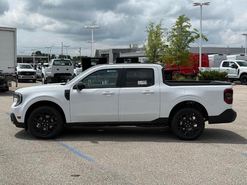 2025 Ford Maverick Lariat
